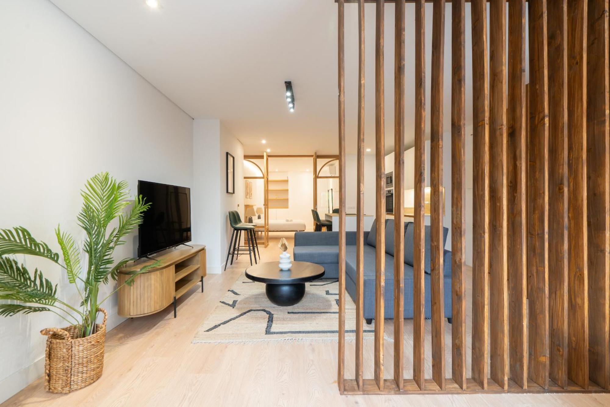 Apartamento De Lujo En Gran Via Apartment Madrid Exterior photo